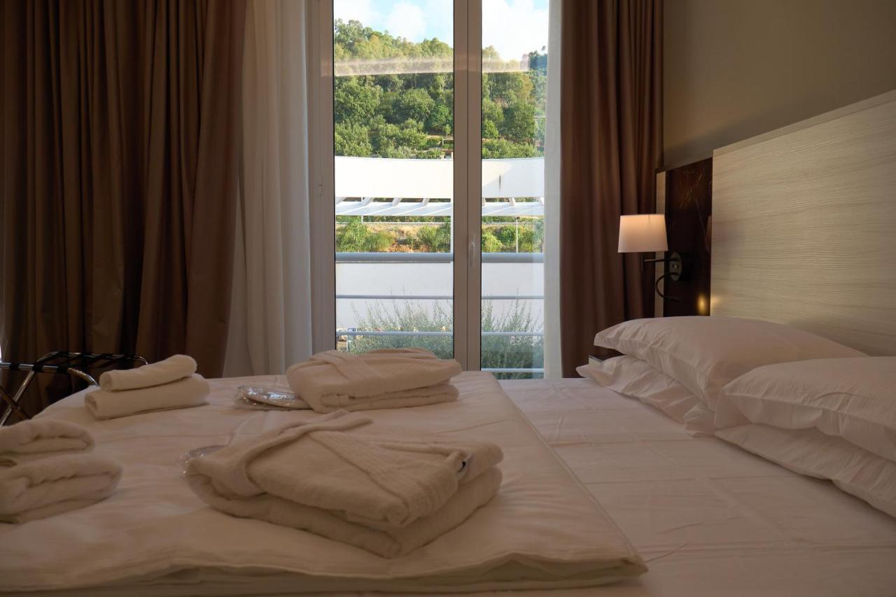 Sestante Marina Motel Capo d'Orlando Ngoại thất bức ảnh